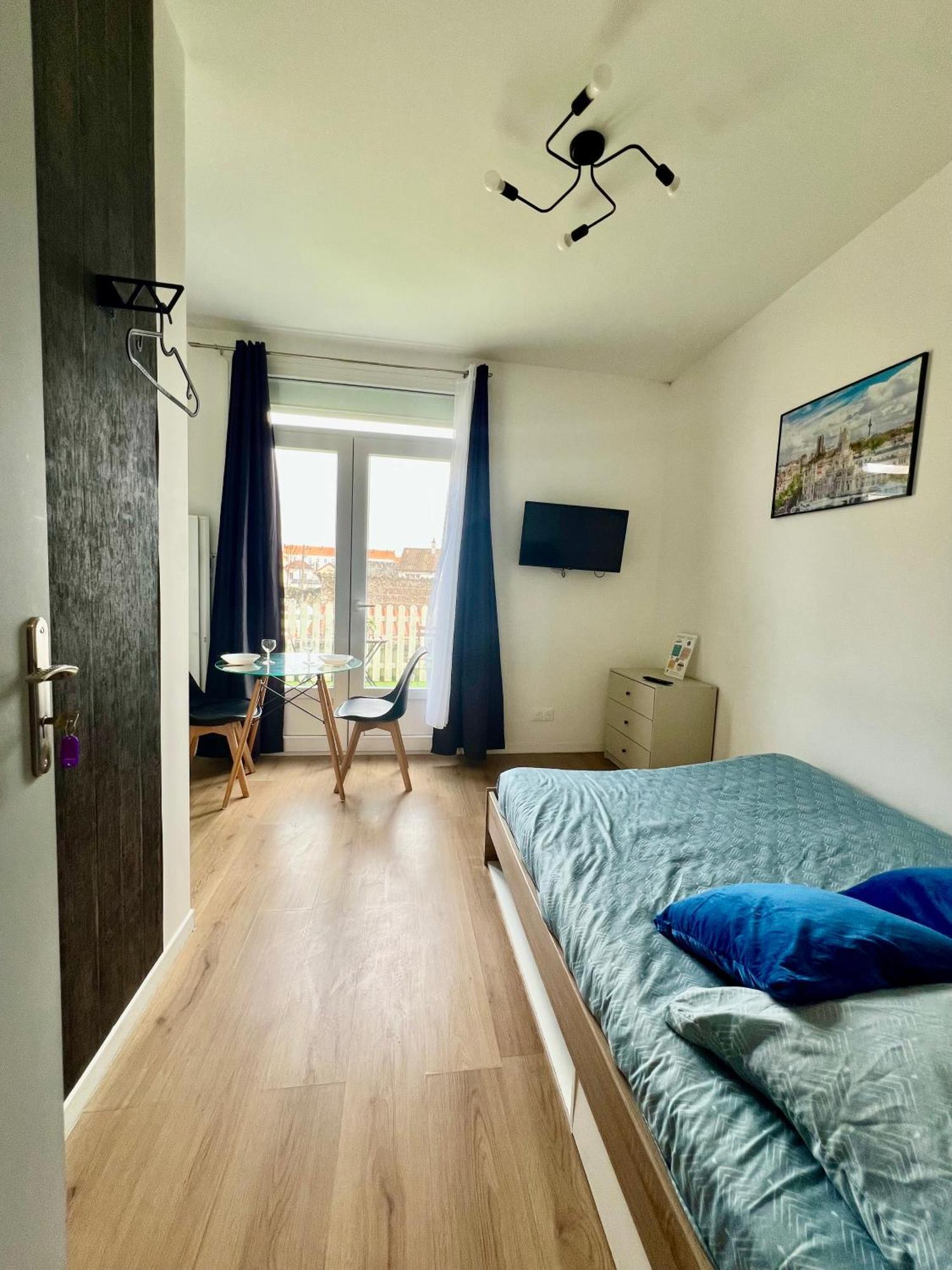 Ideal Pro I Centre-ville & Parking Gratuit Appartement Châtellerault